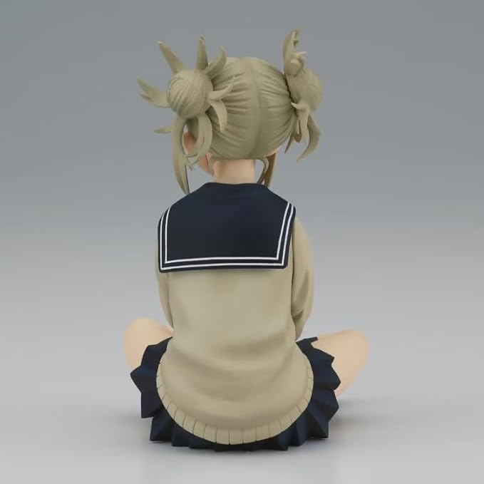 Figure Anime Sitting Action Figure